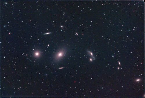 Die Augen der Jungfrau (NGC 4438)